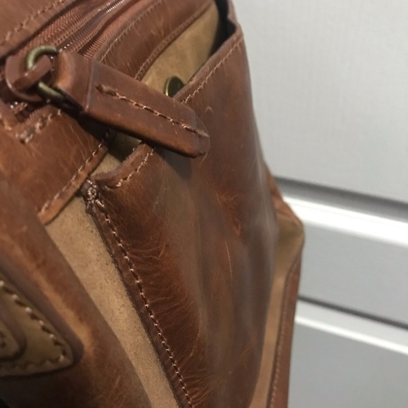 VELEZ BANDOLERA Crossbody leather bag NWT - Picture 11 of 11